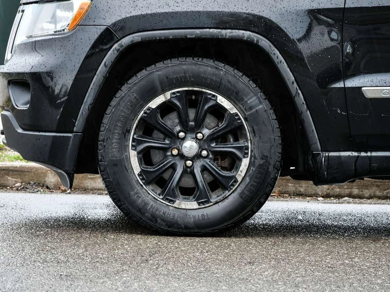 Jeep Grand cherokee * Laredo * CARFAX * ЦЕНА ДО БГ, снимка 5 - Автомобили и джипове - 54607226