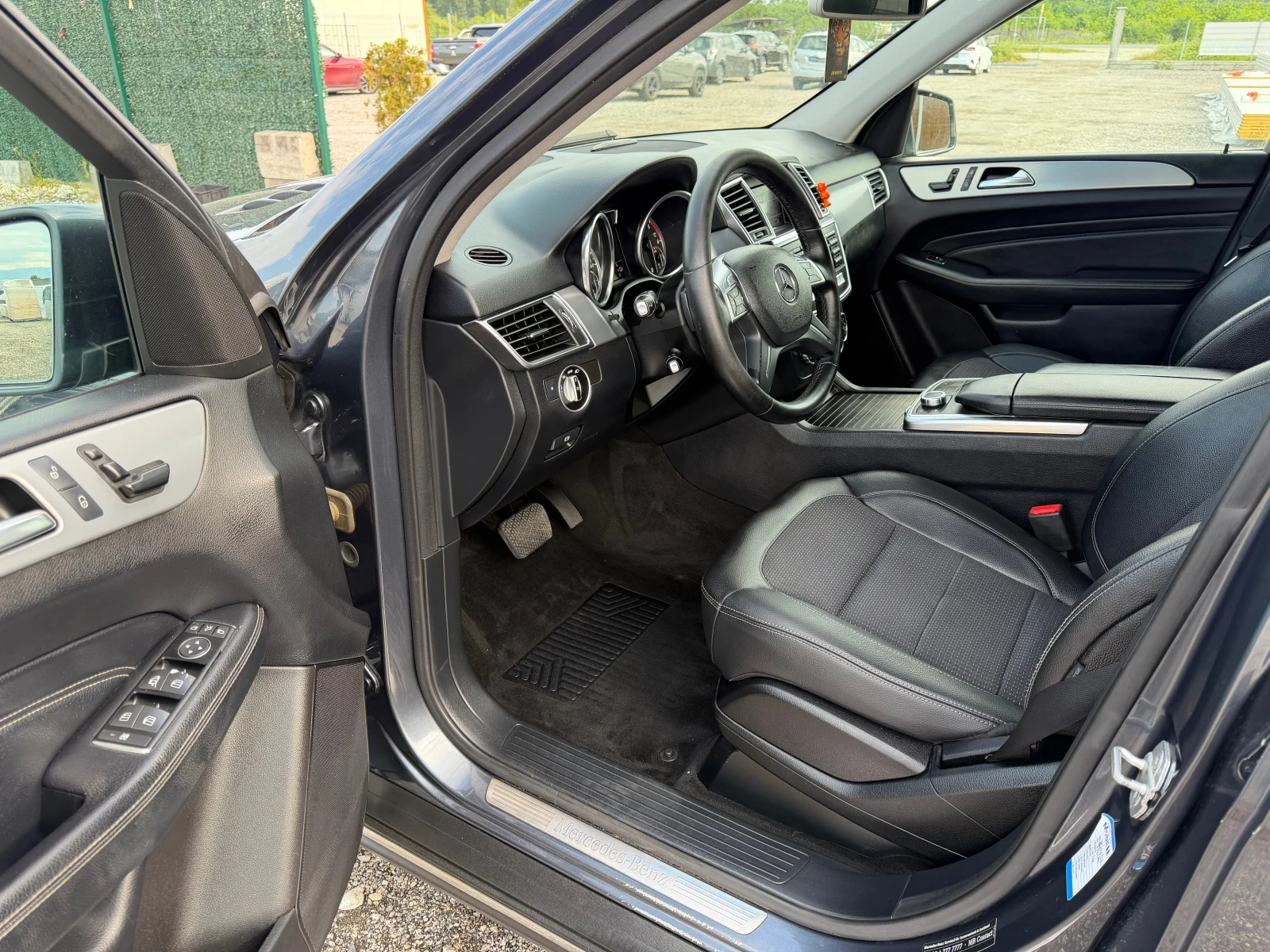 Mercedes-Benz ML 250 4 MATIC, снимка 6 - Автомобили и джипове - 54639089
