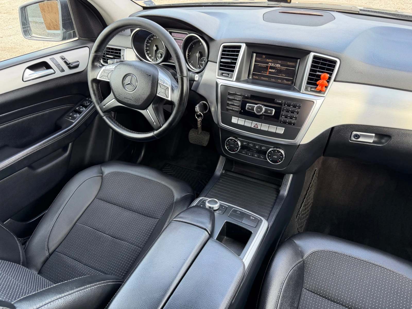 Mercedes-Benz ML 250 4 MATIC, снимка 8 - Автомобили и джипове - 54639089