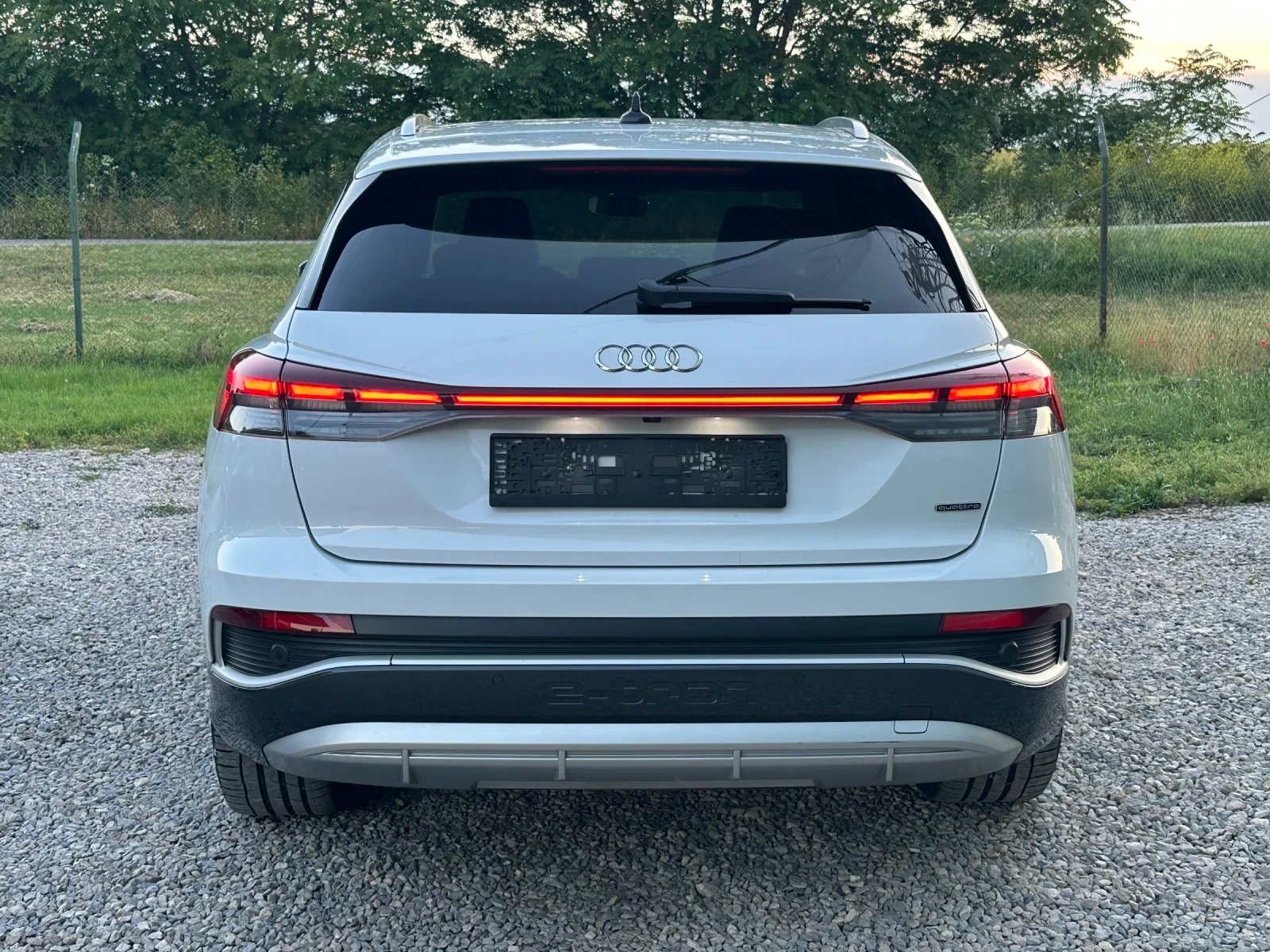 Audi Q4 Q4 50 QUATRO S line MATRIX, снимка 5 - Автомобили и джипове - 55006499