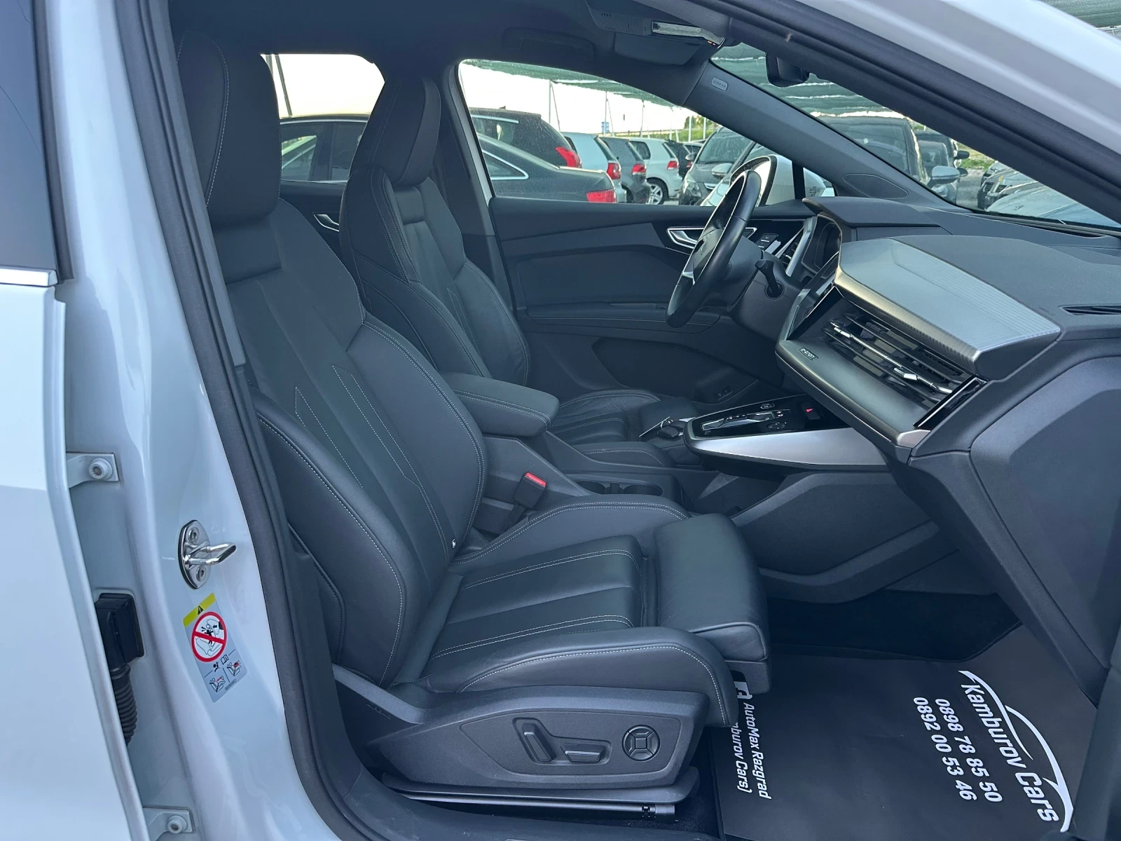 Audi Q4 Q4 50 QUATRO S line MATRIX, снимка 10 - Автомобили и джипове - 55006499
