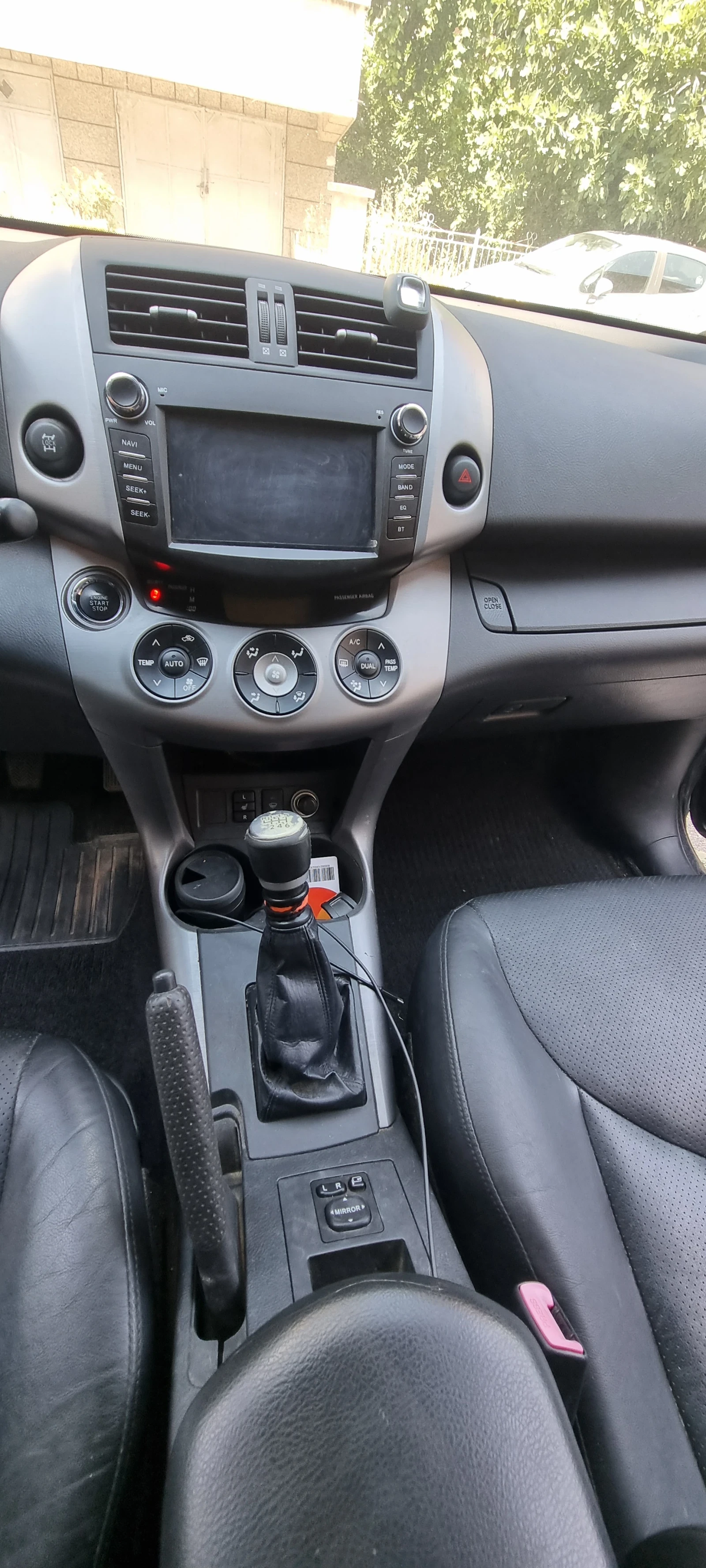 Toyota Rav4, снимка 3 - Автомобили и джипове - 55319820