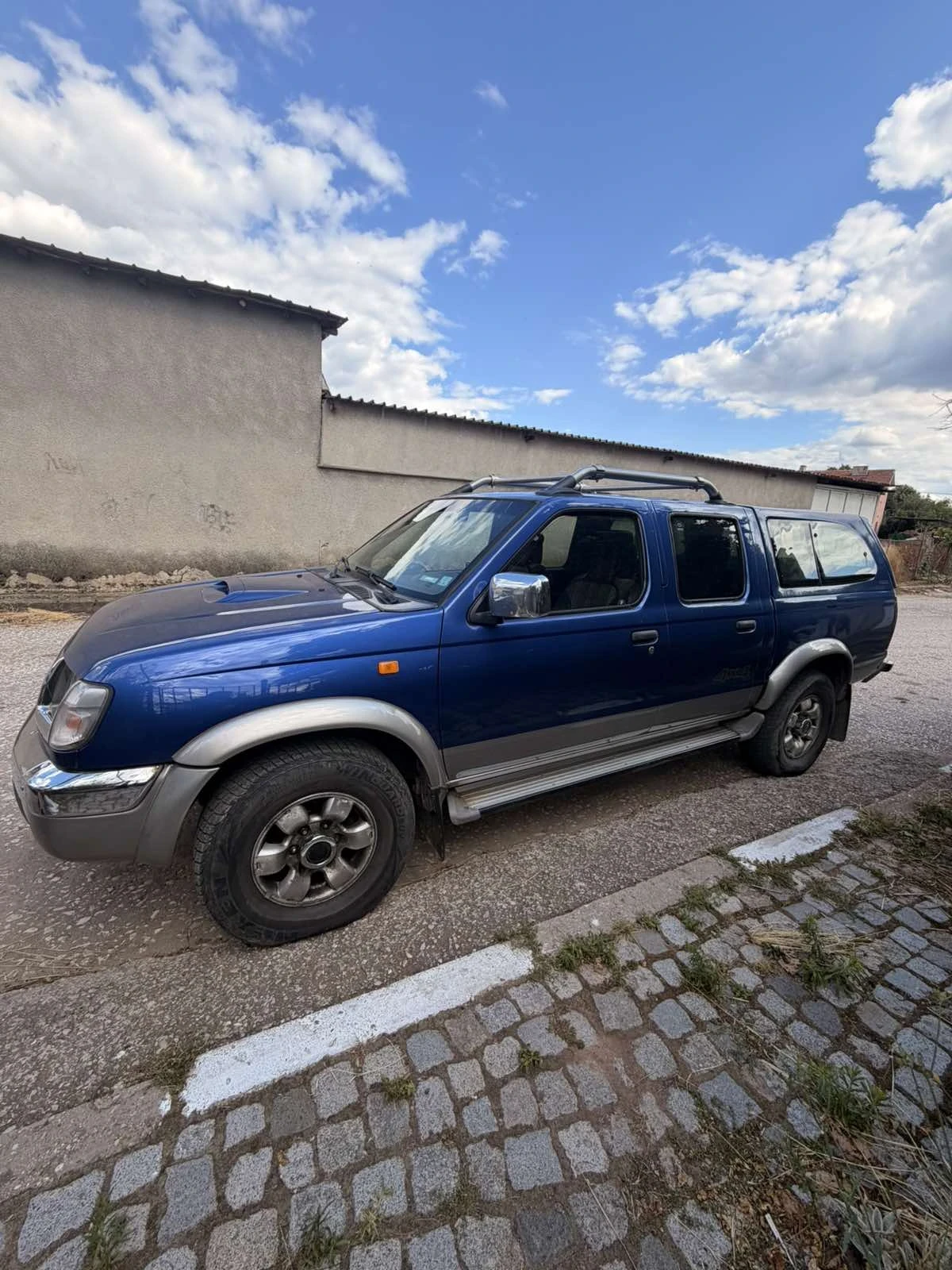 Nissan Navara, снимка 6 - Автомобили и джипове - 55423707
