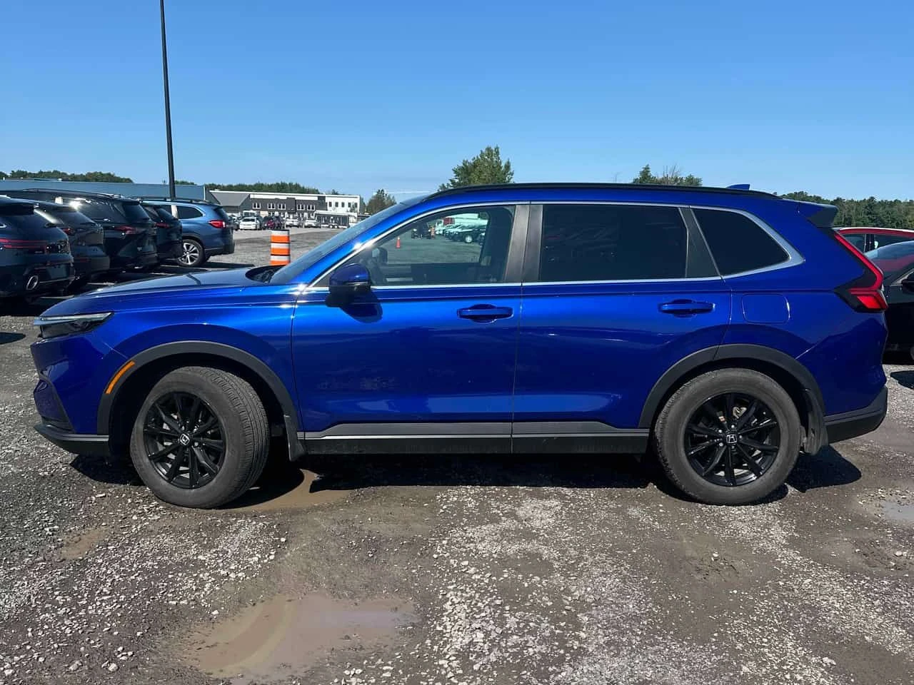 Honda Cr-v Sport / CARFAX / ШИБИДАХ / АВТОКРЕДИТ, снимка 2 - Автомобили и джипове - 55555828