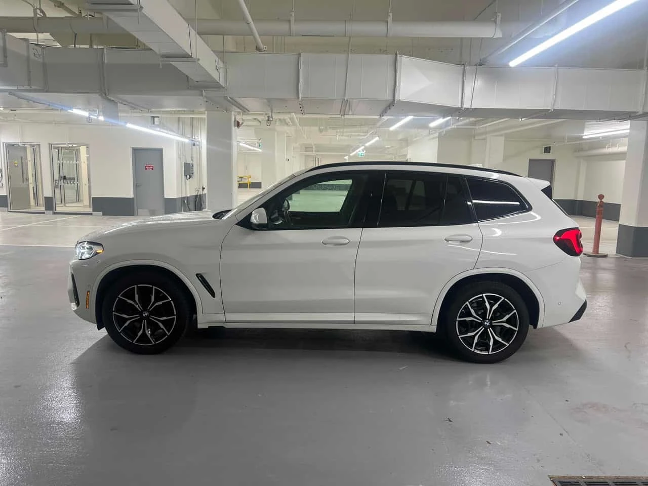 BMW X3 * xDrive30i * CARFAX * ОПЦИЯ ЗА ФИНАНСИРАНЕ, снимка 2 - Автомобили и джипове - 55771971