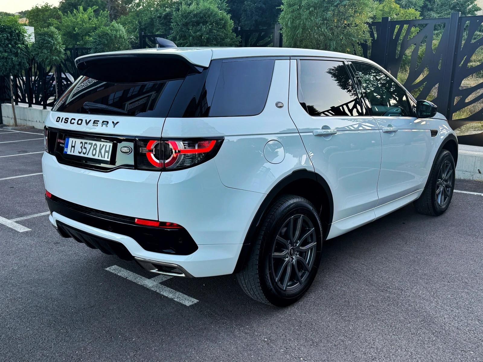 Land Rover Discovery Sport, снимка 5 - Автомобили и джипове - 56014882