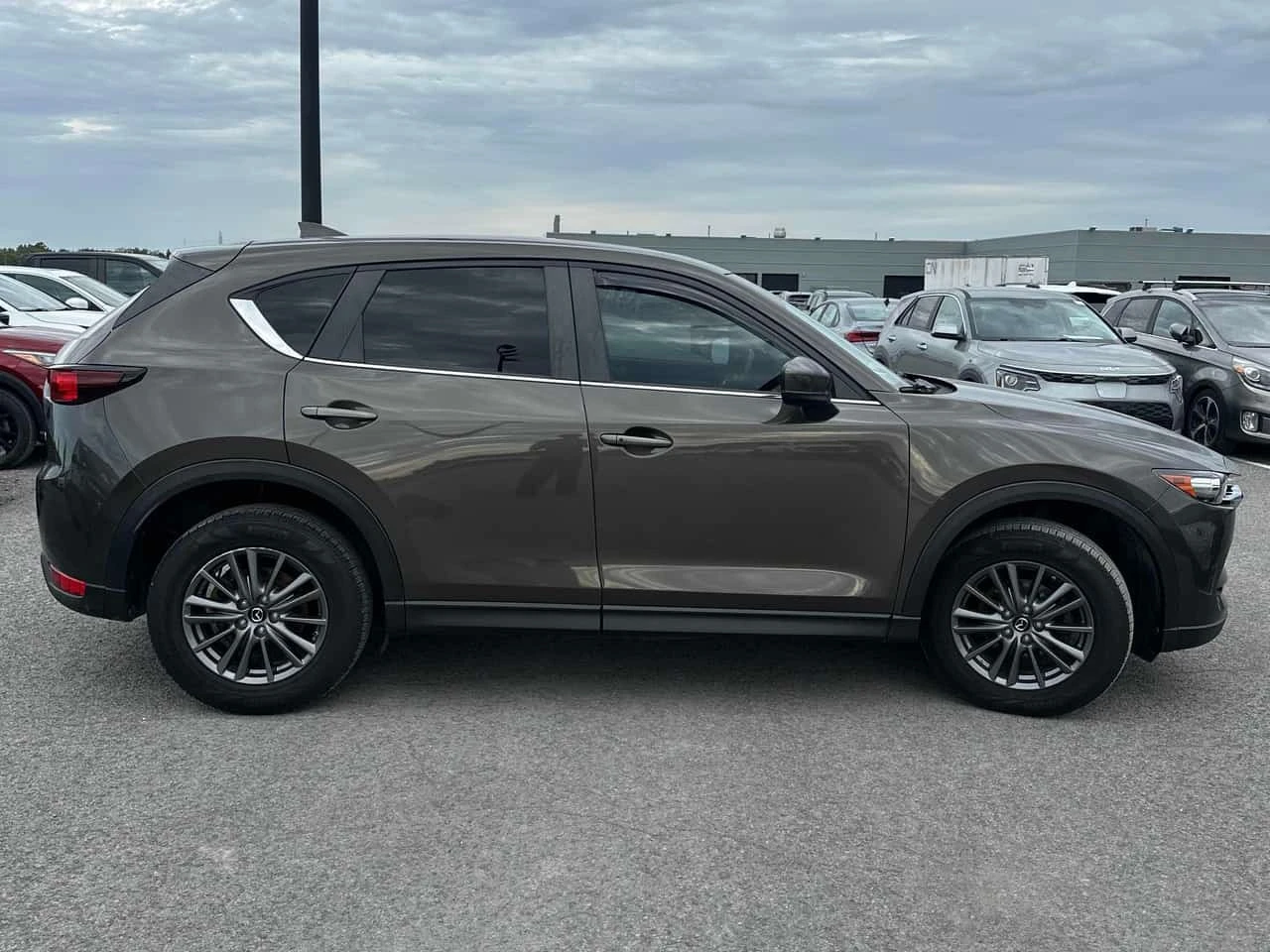 Mazda CX-5 * GS * АВТОКРЕДИТ * ГЛАВНО ПРЕДСТАВИТЕЛСТВО, снимка 4 - Автомобили и джипове - 56213219