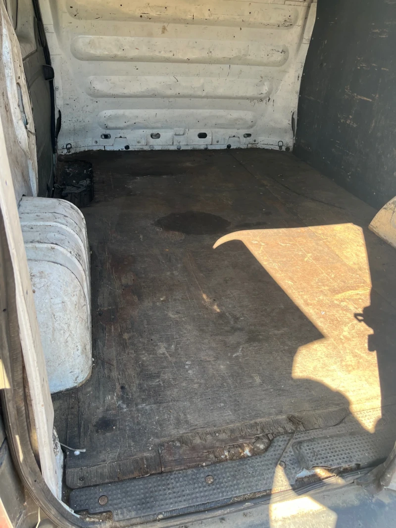 Opel Vivaro, снимка 6 - Бусове и автобуси - 52201089