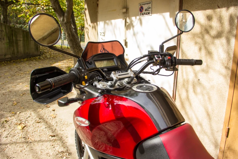 Suzuki XF Freewind, снимка 9 - Мотоциклети и мототехника - 52555367