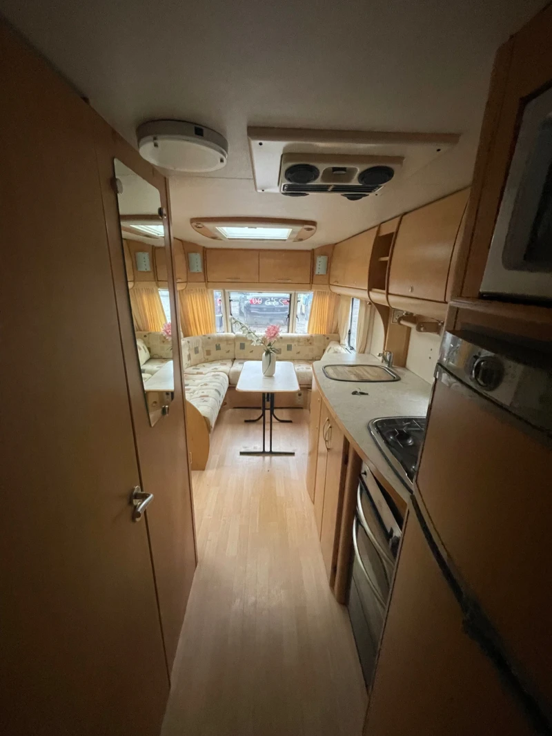 Каравана Bailey Senator , снимка 15 - Каравани и кемпери - 52488064