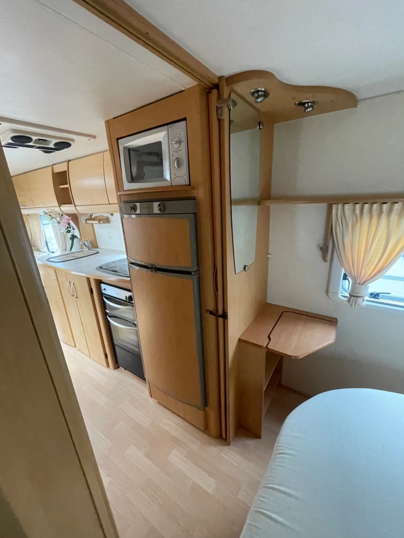 Каравана Bailey Senator , снимка 7 - Каравани и кемпери - 52488064