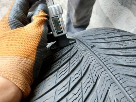 Гуми Зимни 275/45R20, снимка 6