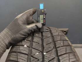 Гуми Зимни 215/55R17, снимка 5