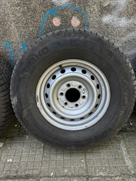 Гуми с джанти Kumho 255/70R16, снимка 4
