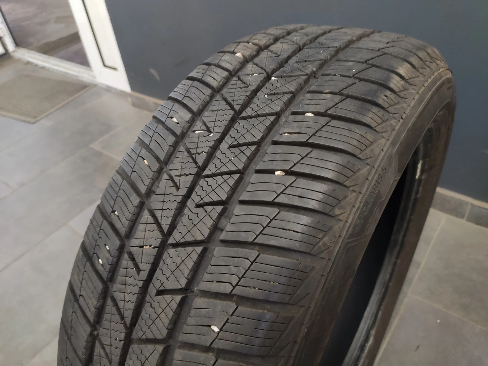  215/55R17 | Mobile.bg   3