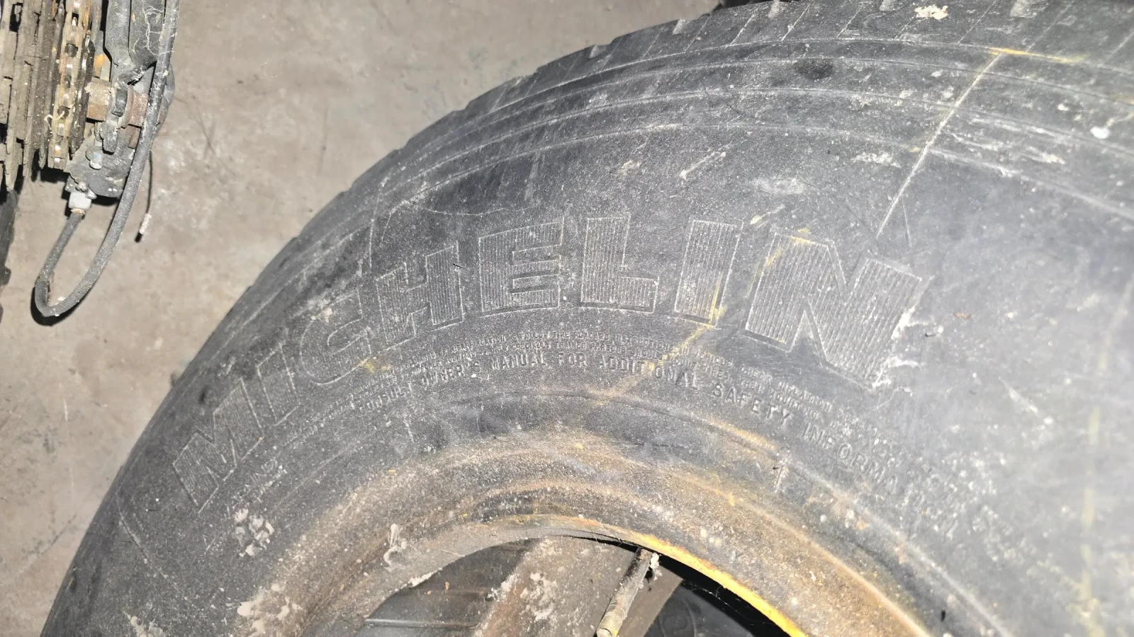 ���� 200/25R15 | Mobile.bg � ����������� 7