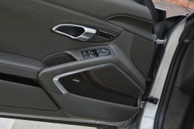Porsche 911 Carrera, снимка 15