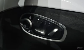 Aston Martin V8 Vantage Bang & Olufsen* Adaptive Damping* , снимка 15