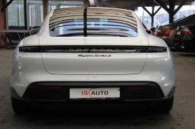     Porsche Taycan Turbo S/PDCC/Burmester//