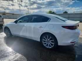 Mazda 3 * PREFERRED* 8, 072км* БЕЗ УДАР*  - 42999 лв. / 21985.04 € - 51689826 3