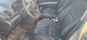 Toyota Corolla verso 2.0D4D, 115кс.05г.Италия - 1999 € / 3909.70 лв. - 54330110 7