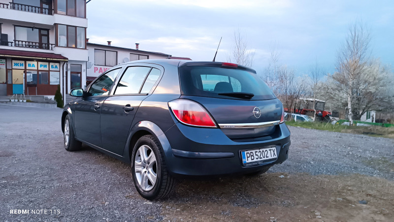 Opel Astra 1.7CDTI, снимка 6 - Автомобили и джипове - 46380437