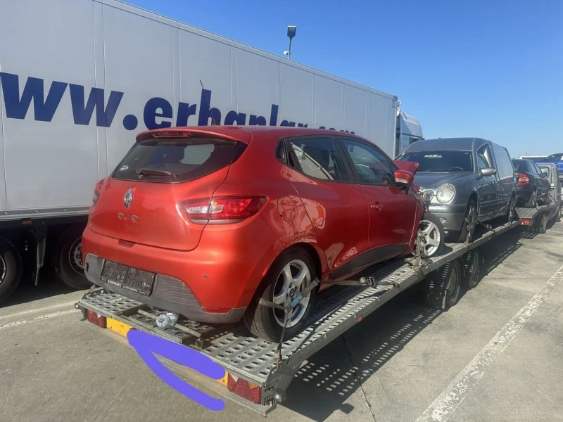 Renault Clio, снимка 4 - Автомобили и джипове - 46737783