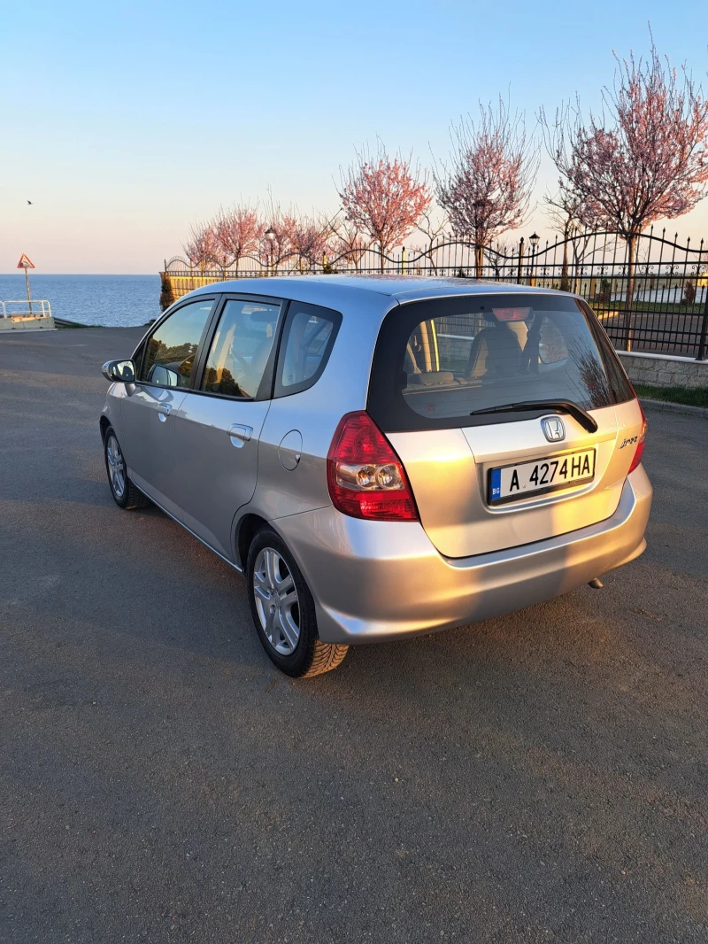 Honda Jazz 1.4 Автоматик , снимка 6 - Автомобили и джипове - 49577731