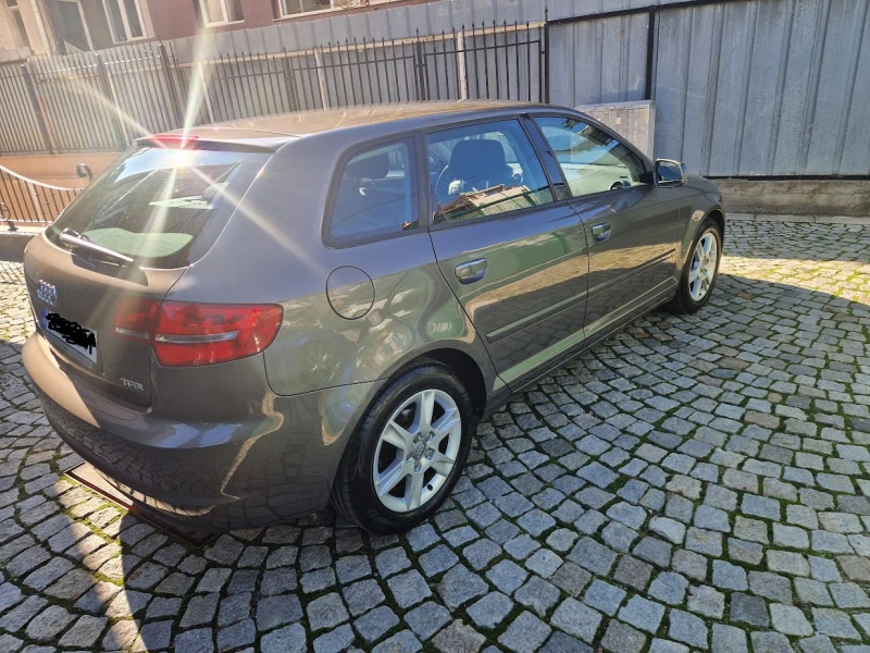 Audi A3 Sportsback 1.4 TFSI, снимка 4 - Автомобили и джипове - 52588340