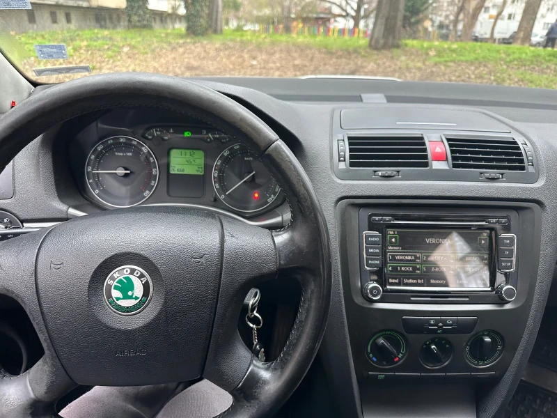 Skoda Octavia 1.9TDI 105hp, снимка 9 - Автомобили и джипове - 52712781