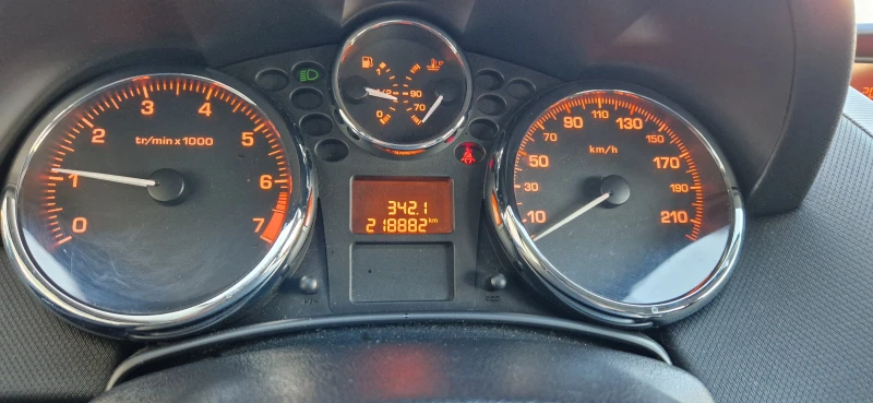 Peugeot 207 1.4i, снимка 6 - Автомобили и джипове - 52859285