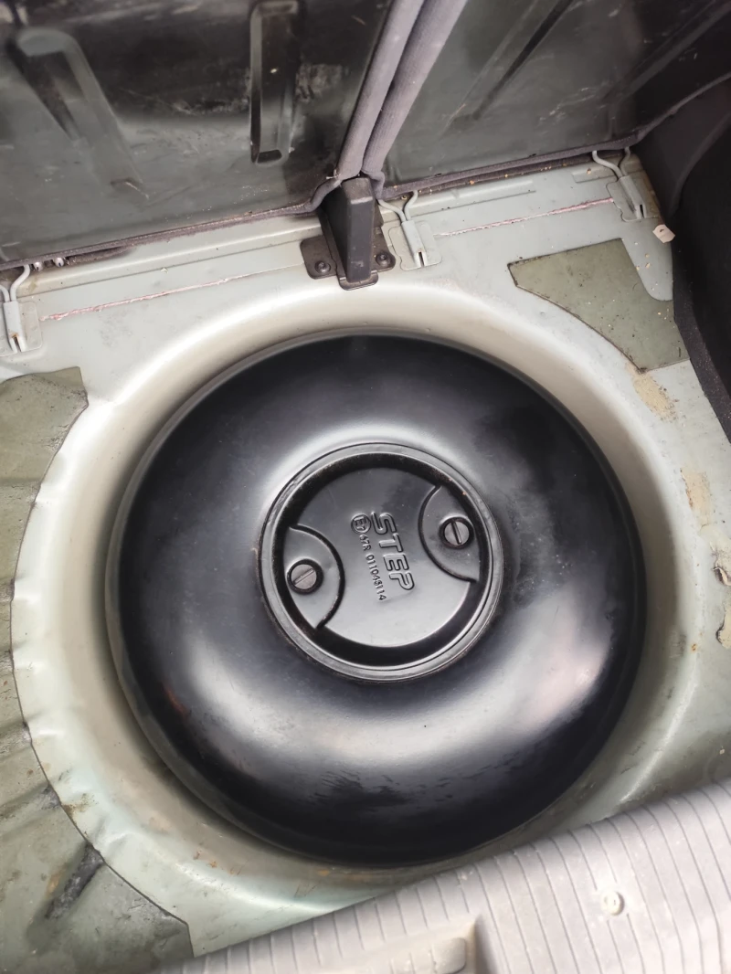 Opel Corsa 1 4 газ/бензин, снимка 11 - Автомобили и джипове - 53222906