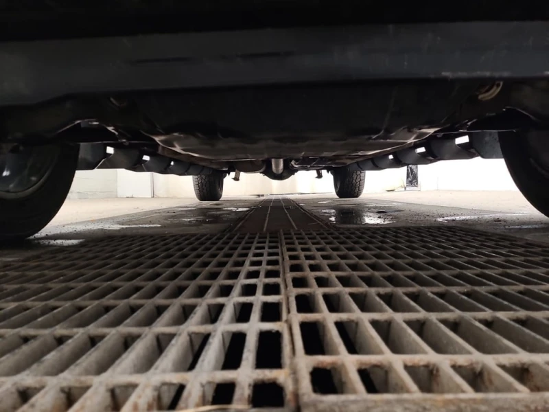 Chevrolet Silverado * RST CREW CAB STD BED * CARFAX * Без инциденти * , снимка 17 - Автомобили и джипове - 53439610