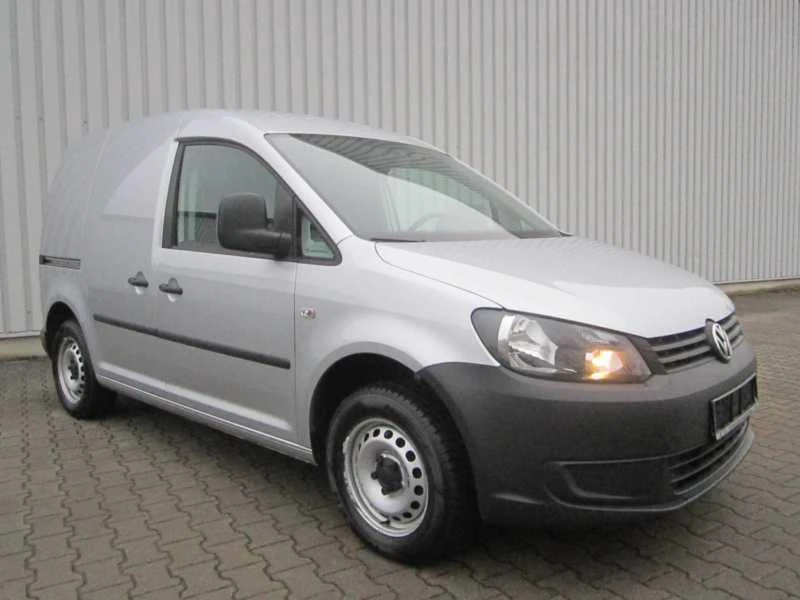 VW Caddy 1.6TDI, 75кс., снимка 1 - Автомобили и джипове - 19497366