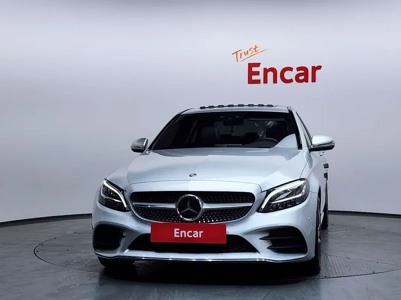 Mercedes-Benz C 200 W205  Amg Line, снимка 5 - Автомобили и джипове - 56293361