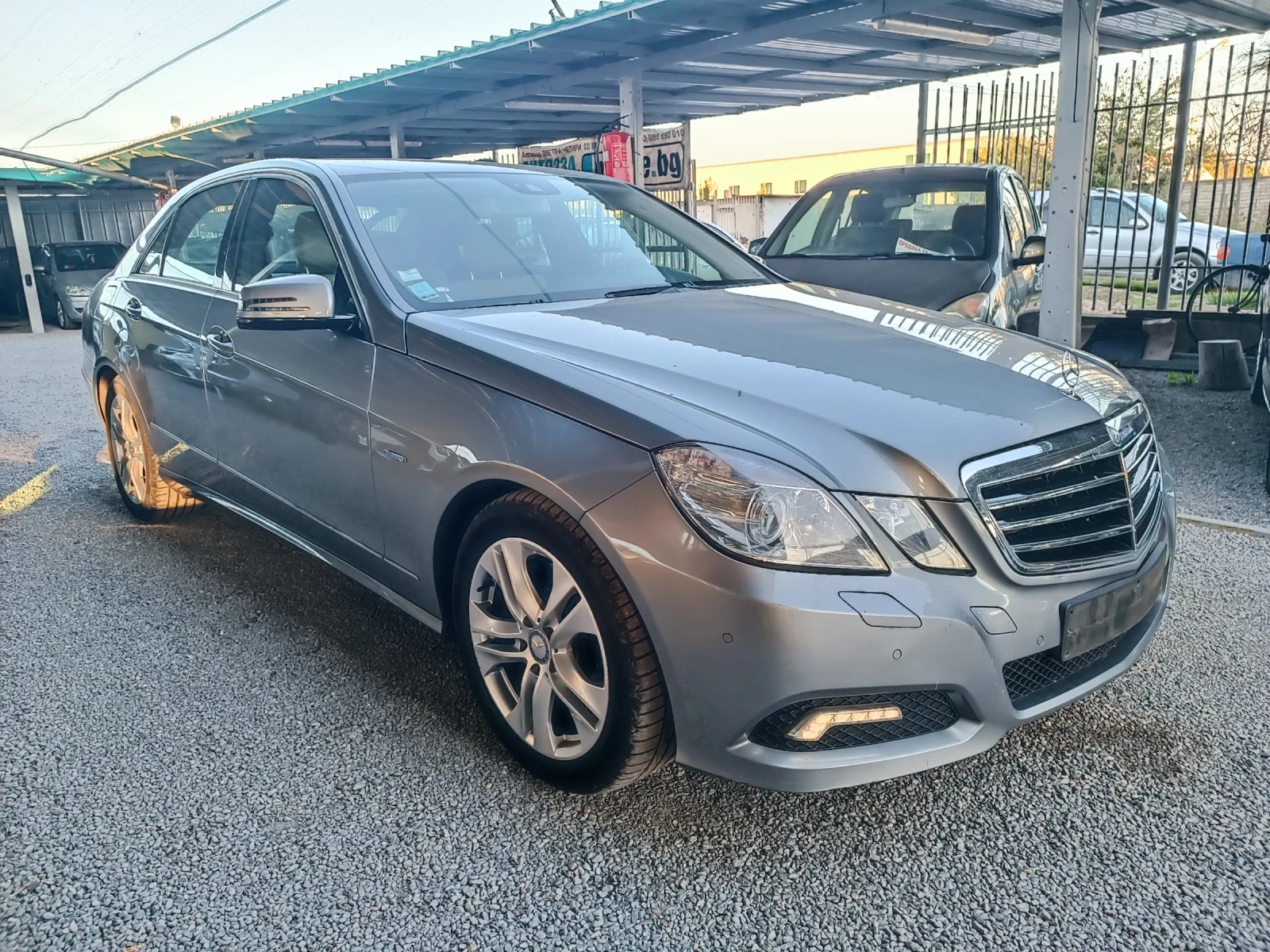 Mercedes-Benz E 350 CDI AVANTGARDE LED XENON KAMERA DEAD ZONE  - изображение 3