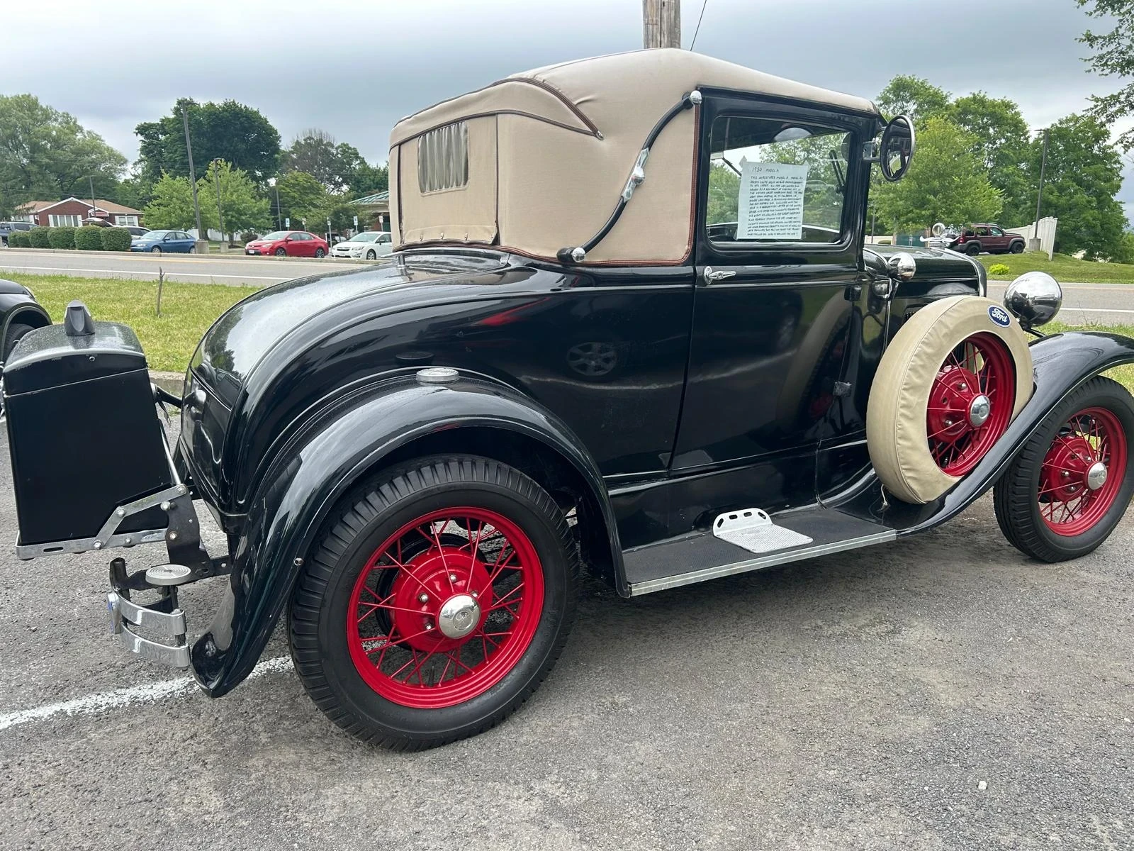 Ford Mustang Ford model A, Sport Coupe DeLuxe  - изображение 8