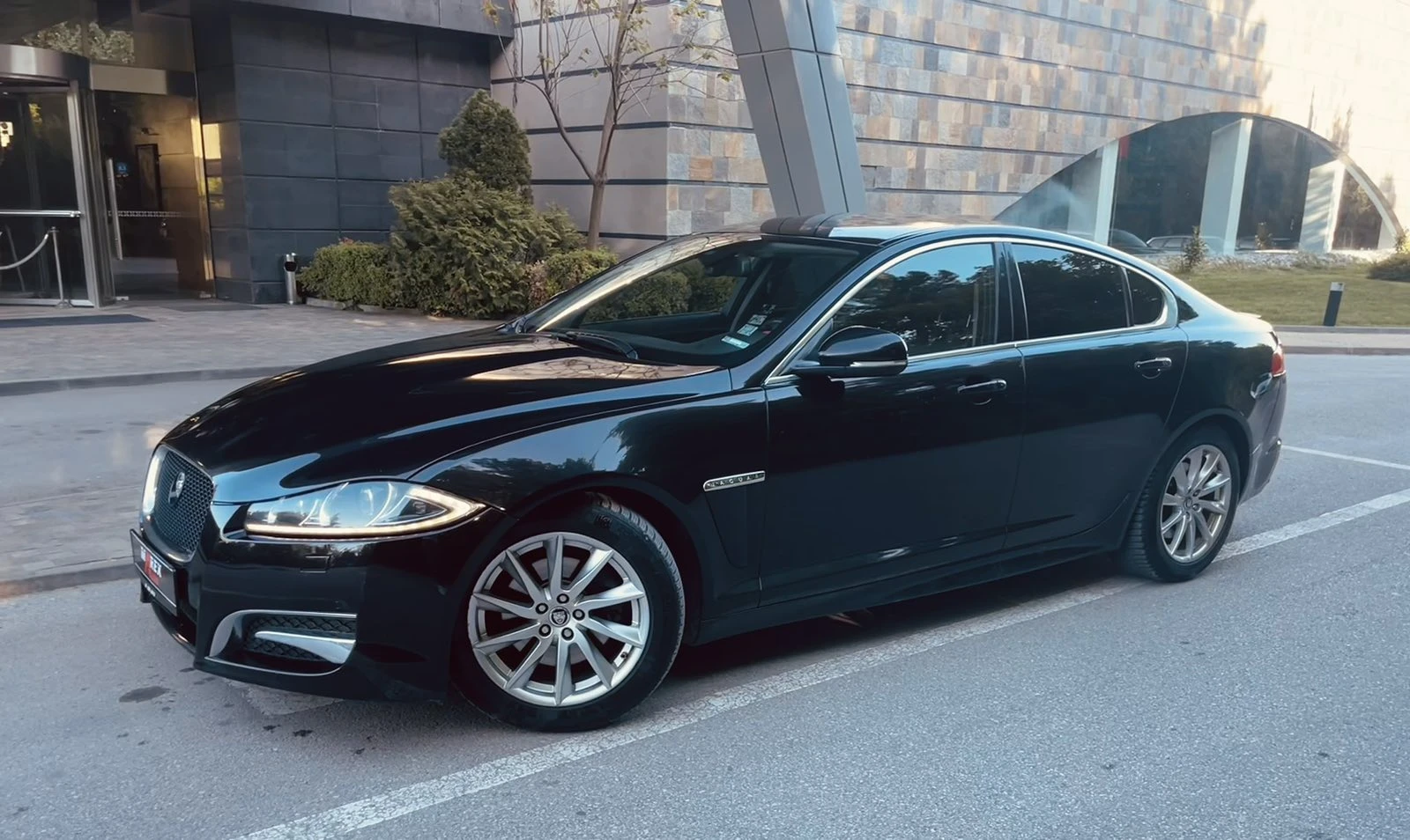 Jaguar Xf 3.0 D Facelift* ЦЕНА БЕЗ АНАЛОГ - изображение 3