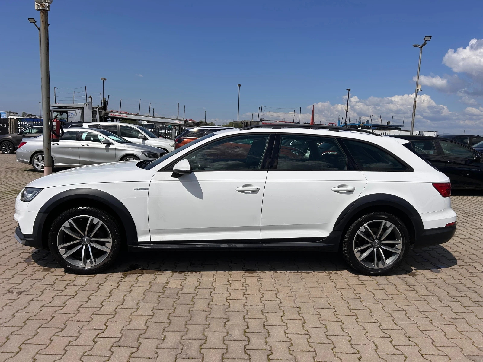 Audi A4 Allroad 2.0TDI QUATTRO AVTOMAT/NAVI EURO 6 - изображение 9