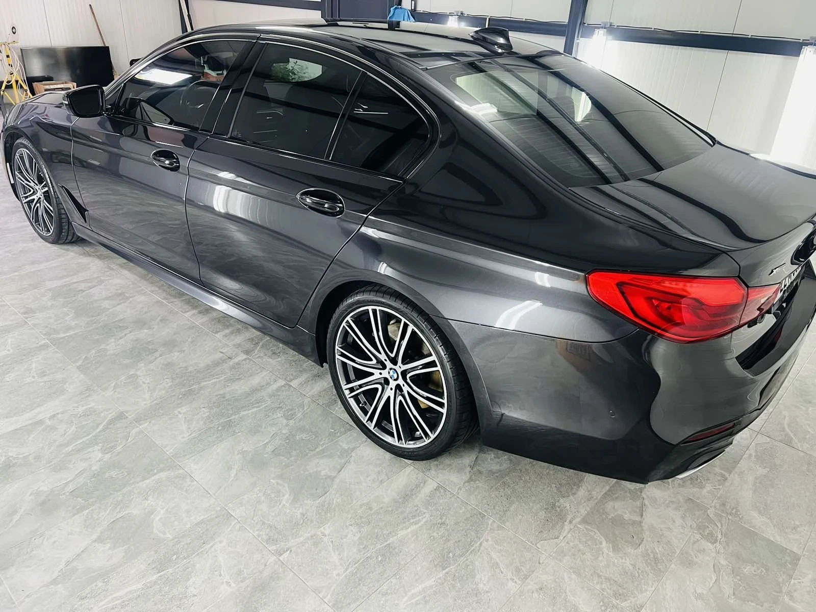 BMW 540  - изображение 7