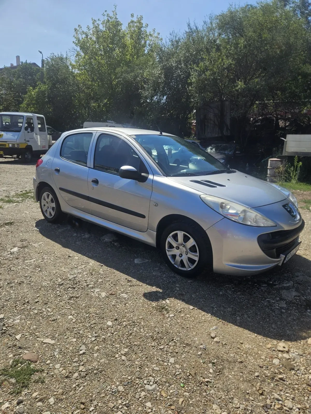 Peugeot 206 1.2I - изображение 2