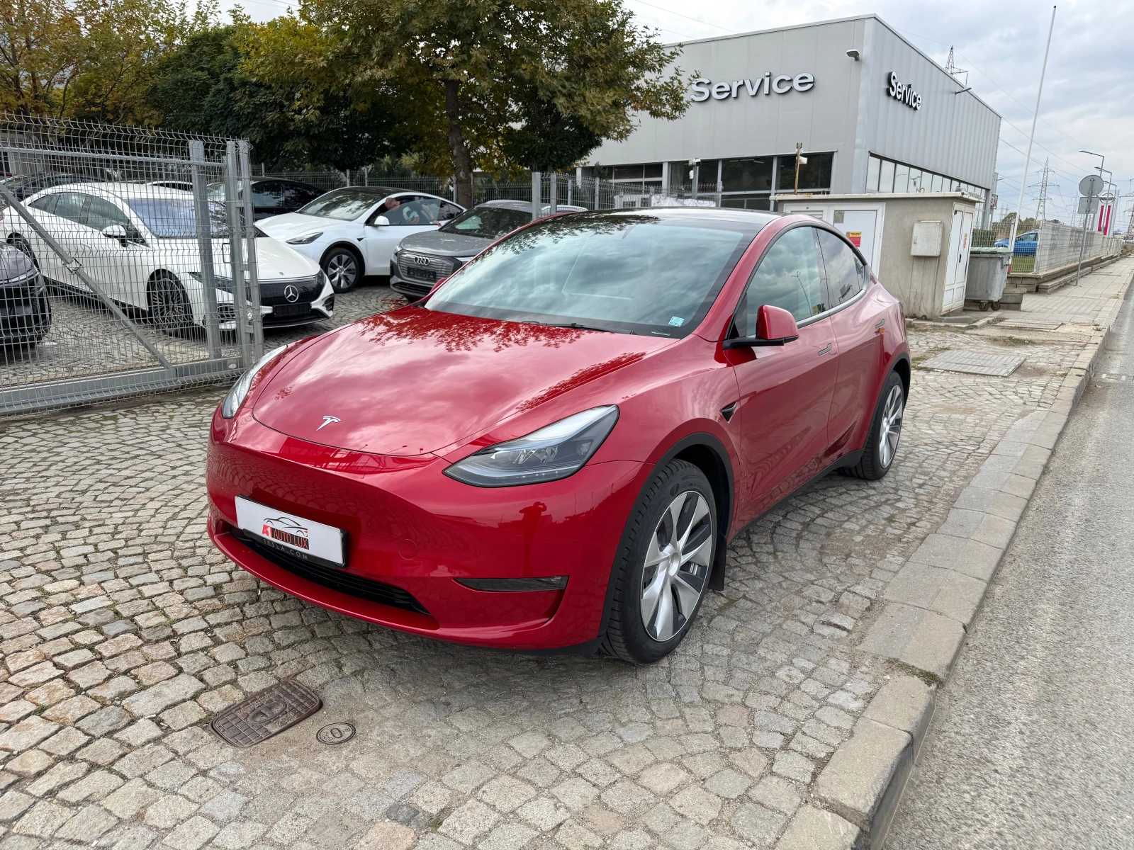 Tesla Model Y Model Y LR DUAL MOTOR - изображение 3