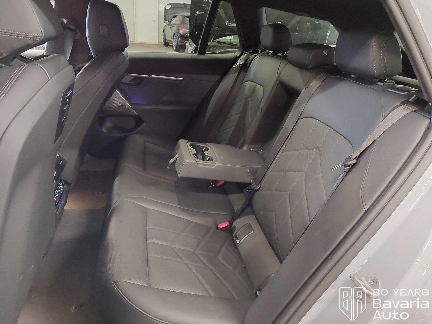 BMW 520 i Touring M Sport Paket Steptronic - изображение 8