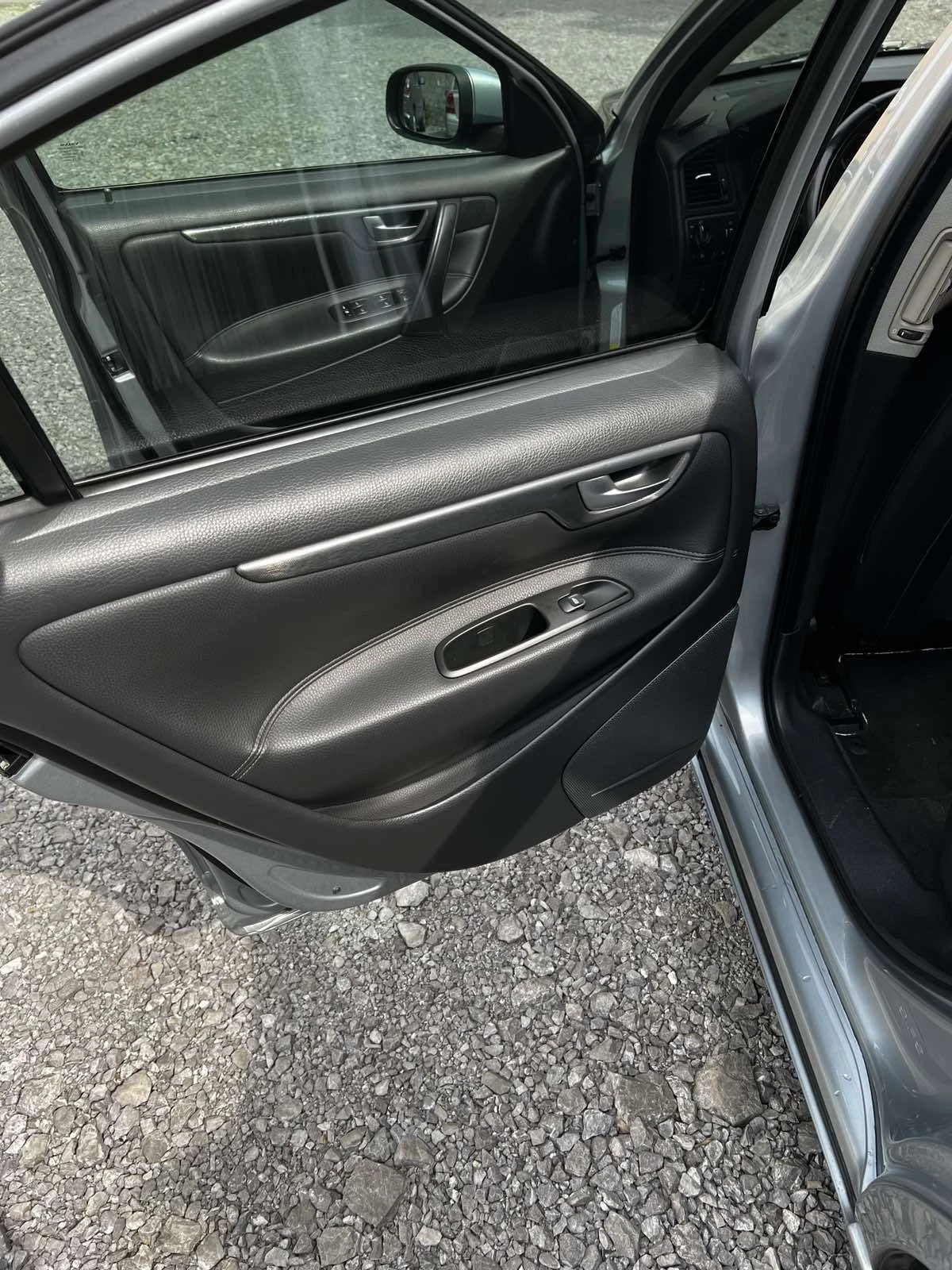 Volvo S60 D5 | Mobile.bg   6