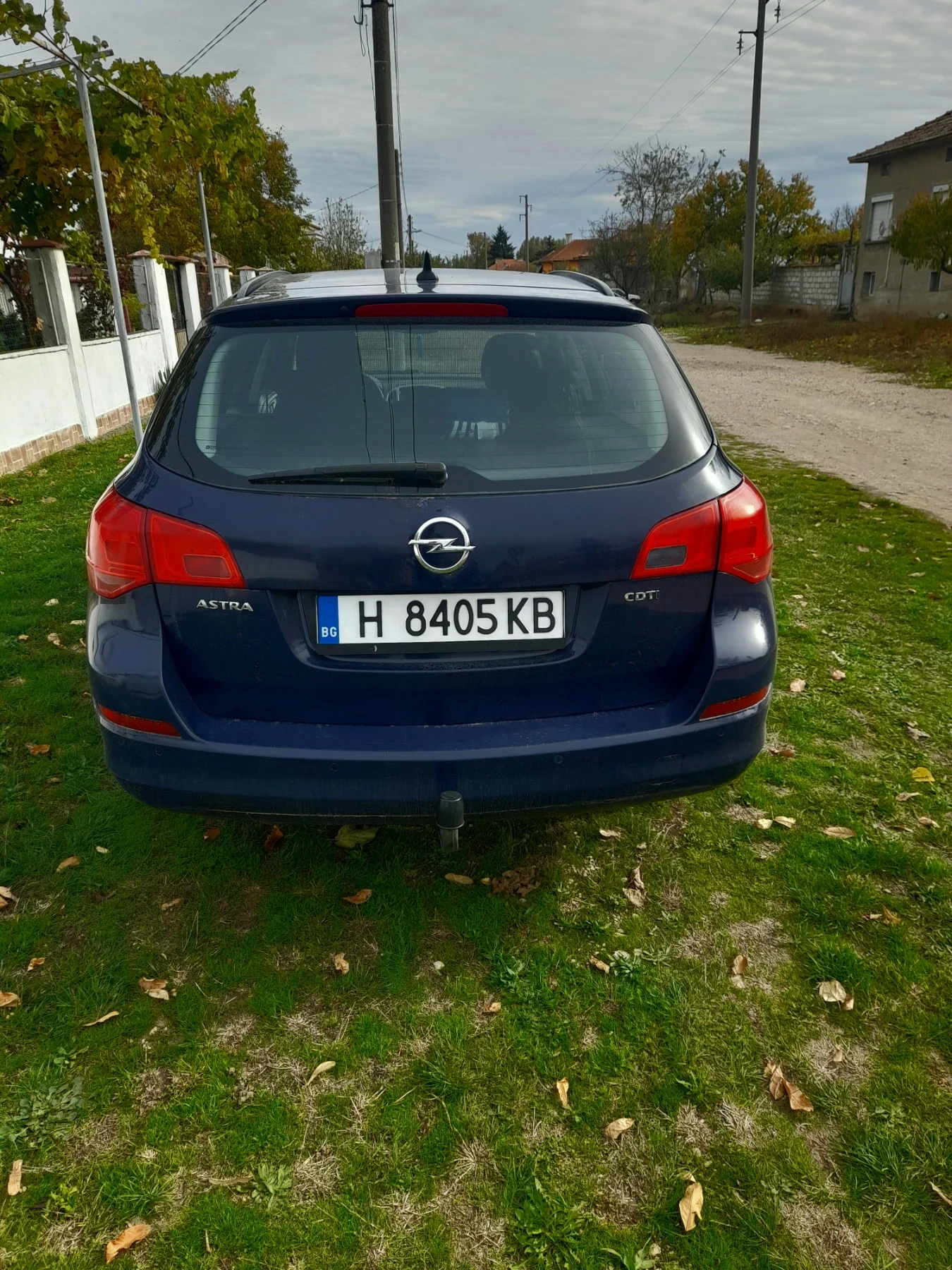 Opel Astra Sport Tourer - изображение 4