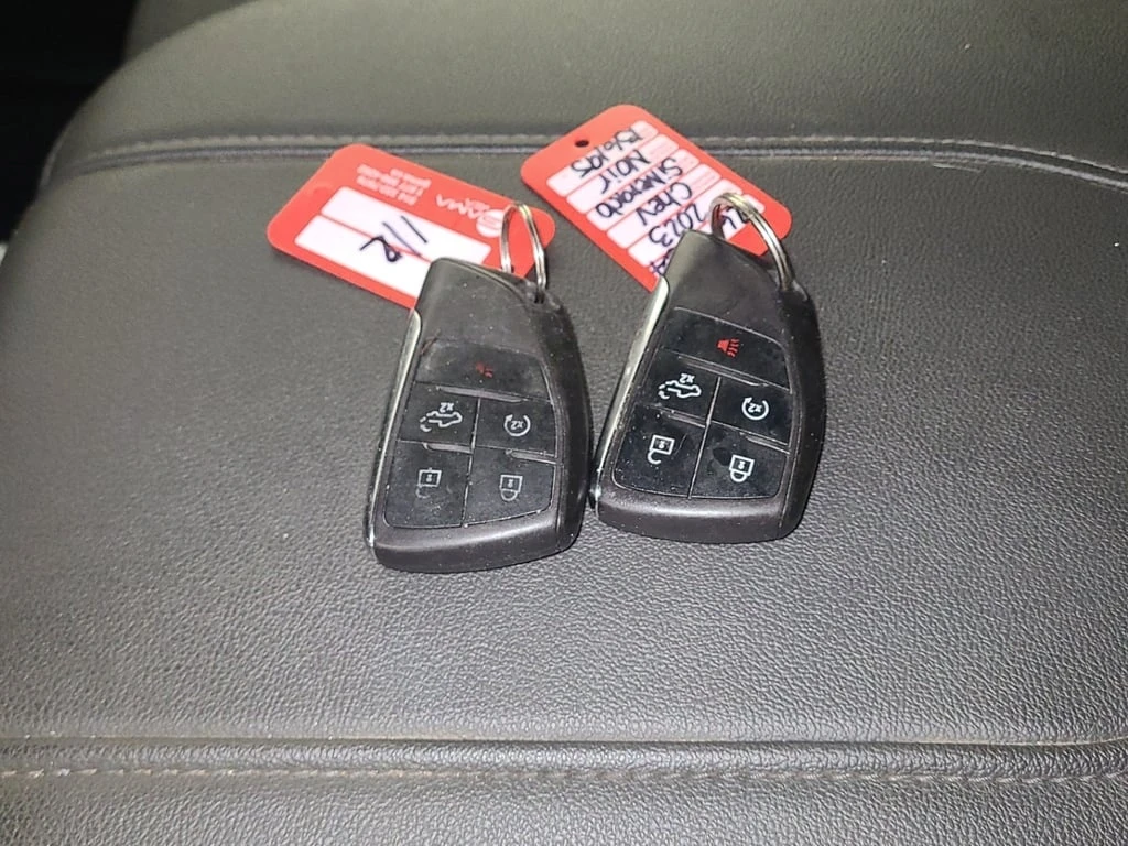 Chevrolet Silverado * RST CREW CAB STD BED * CARFAX * ��� ��������� *  | Mobile.bg � ����������� 8