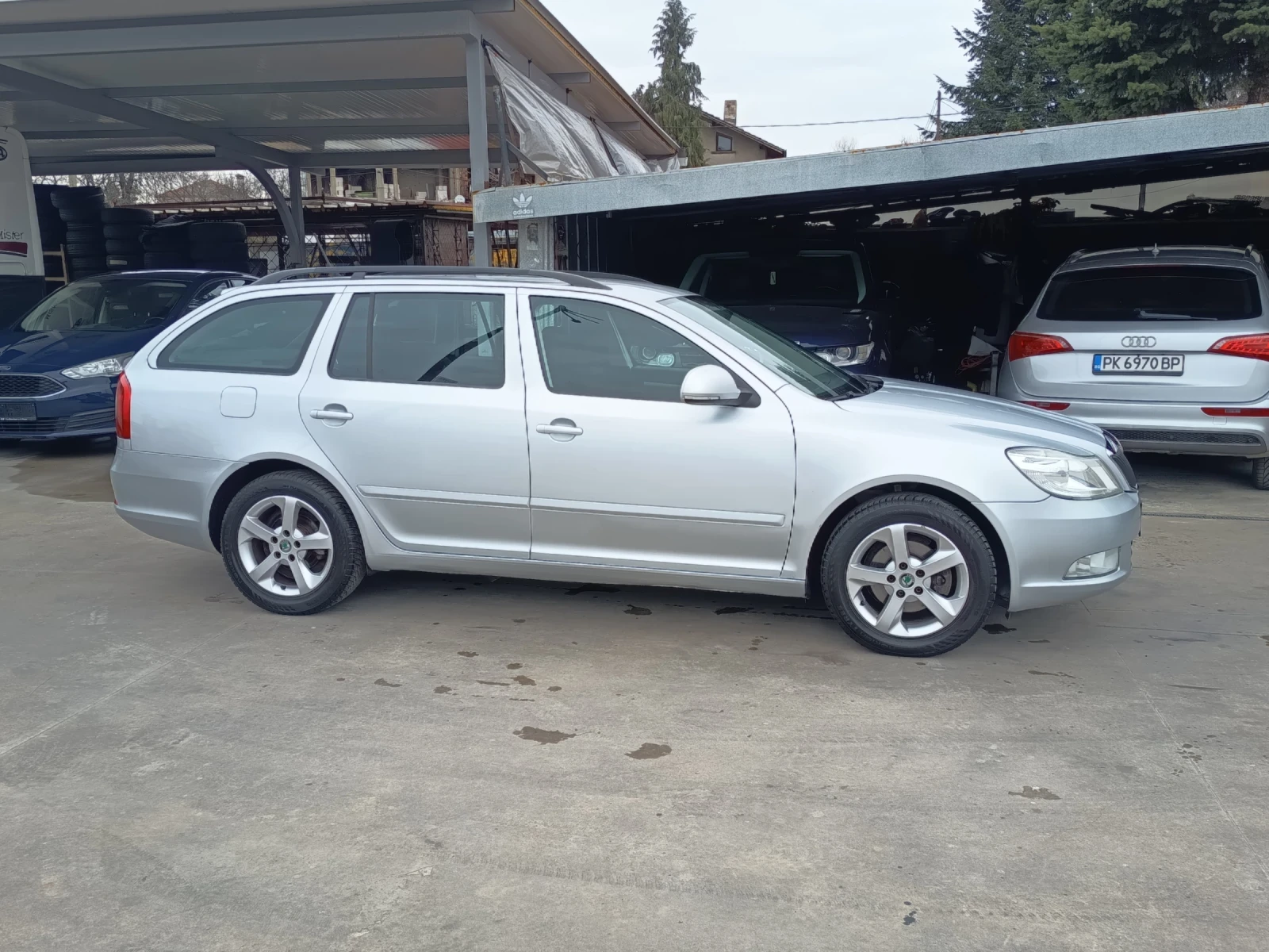 Skoda Octavia 1.6tdi, снимка 3 - Автомобили и джипове - 54044857