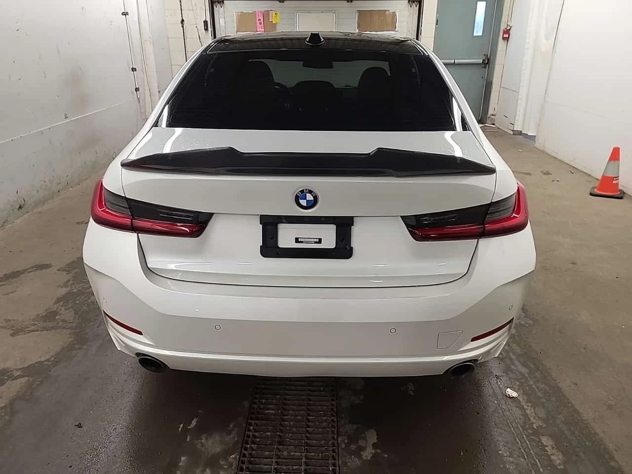 BMW 330 * 330I XDRIVE * CARFAX * ���� �� �� | Mobile.bg � ����������� 5