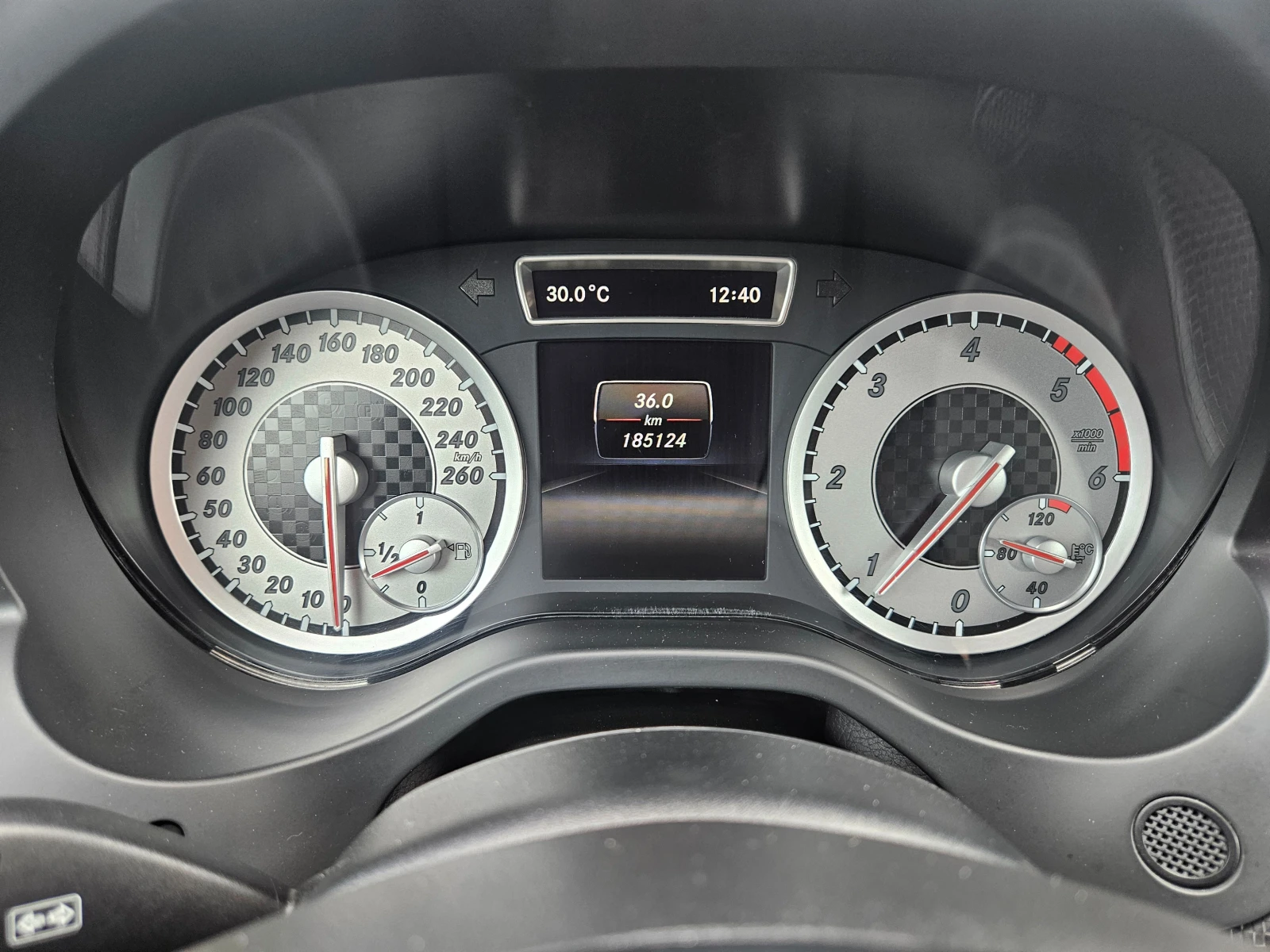 Mercedes-Benz A 180, снимка 7 - Автомобили и джипове - 54529997