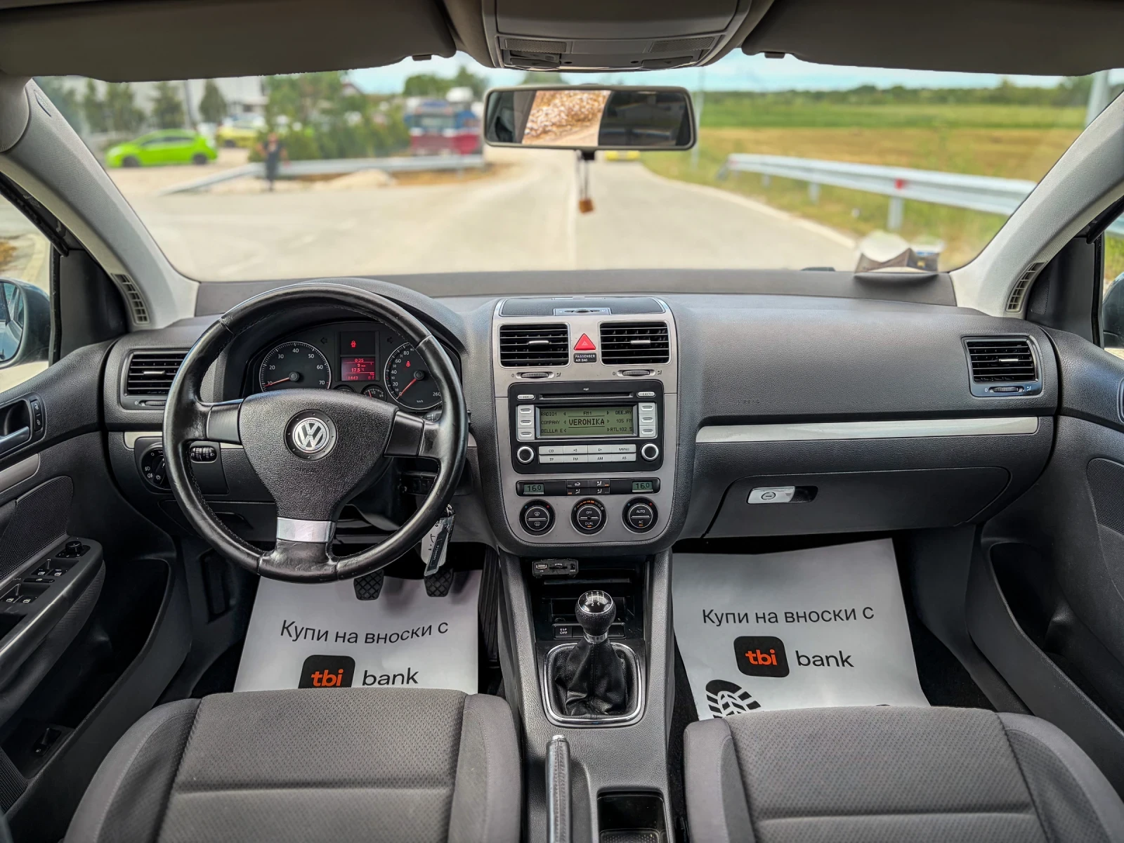 VW Golf 1.6::ФАБРИЧНА ГАЗ::ИТАЛИЯ, снимка 9 - Автомобили и джипове - 54567689